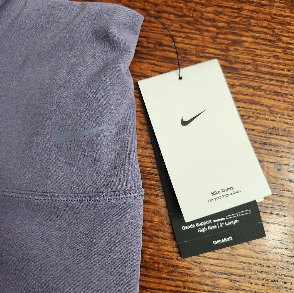 NEW Nike Zenvy High Waisted Training Biker Shorts lavender Womens XS 8 inch - Picture 2 of 7